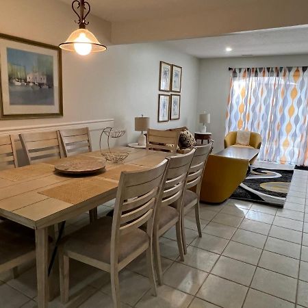 Spacious, Cozy Villa W/Parking In Coligny Villas ヒルトンヘッドアイランド エクステリア 写真