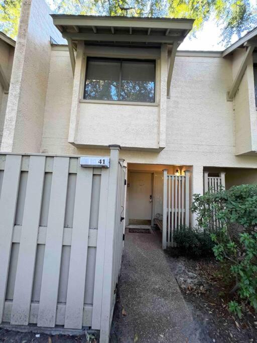 Spacious, Cozy Villa W/Parking In Coligny Villas ヒルトンヘッドアイランド エクステリア 写真