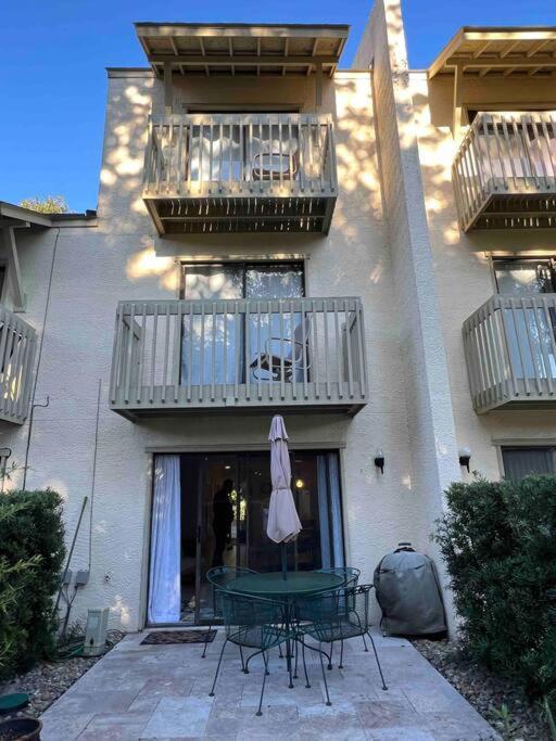Spacious, Cozy Villa W/Parking In Coligny Villas ヒルトンヘッドアイランド エクステリア 写真