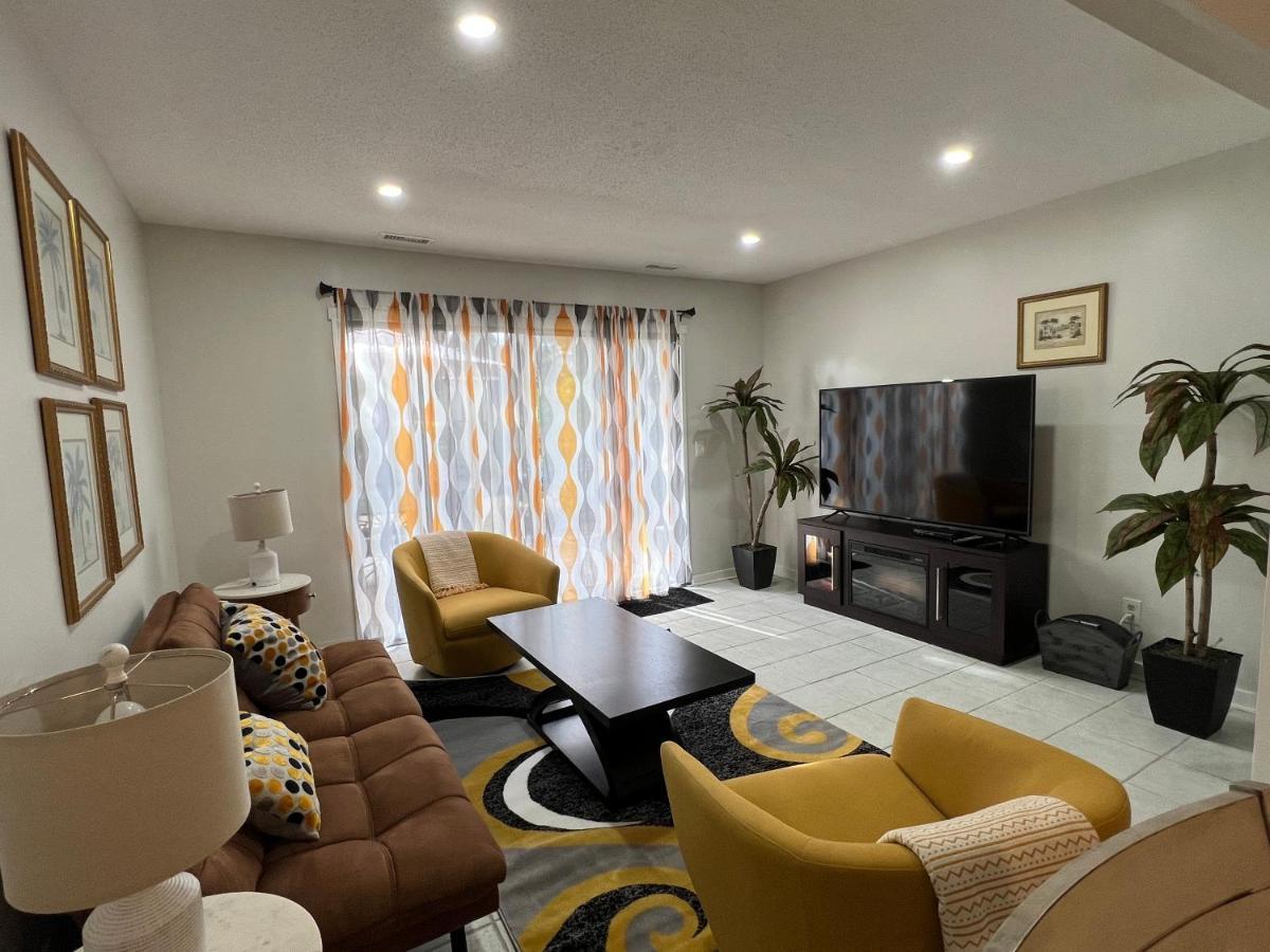 Spacious, Cozy Villa W/Parking In Coligny Villas ヒルトンヘッドアイランド エクステリア 写真