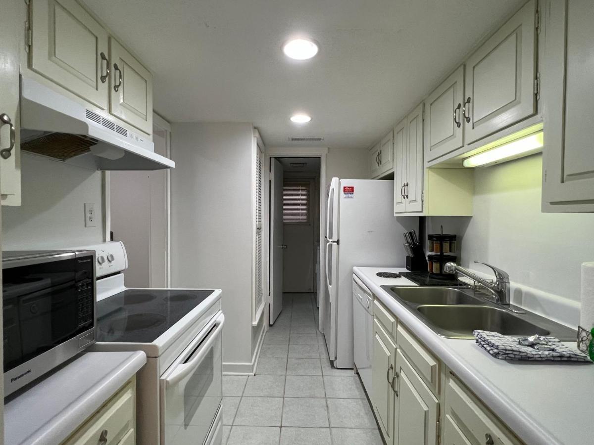 Spacious, Cozy Villa W/Parking In Coligny Villas ヒルトンヘッドアイランド エクステリア 写真